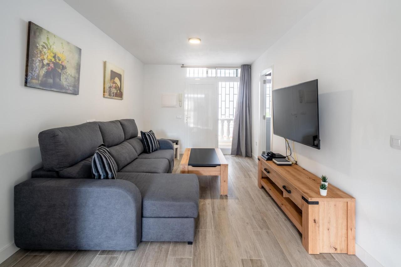 Las Rosas Sunset Apartment 阿罗纳 外观 照片