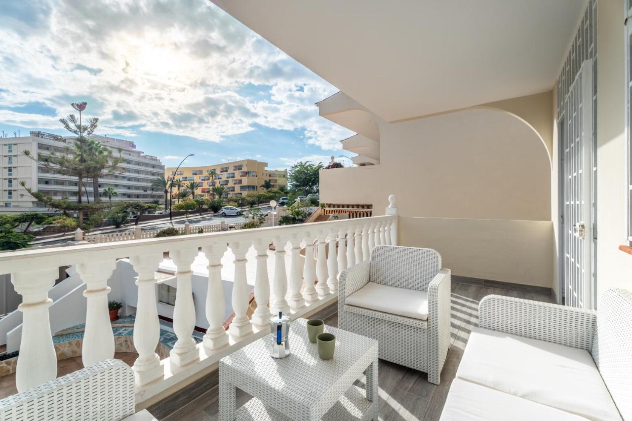 Las Rosas Sunset Apartment 阿罗纳 外观 照片