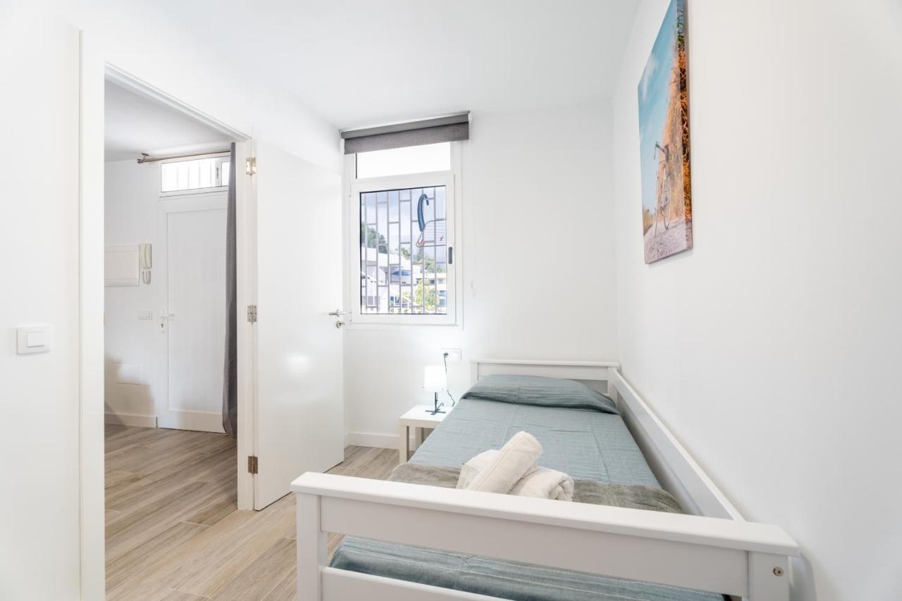 Las Rosas Sunset Apartment 阿罗纳 外观 照片