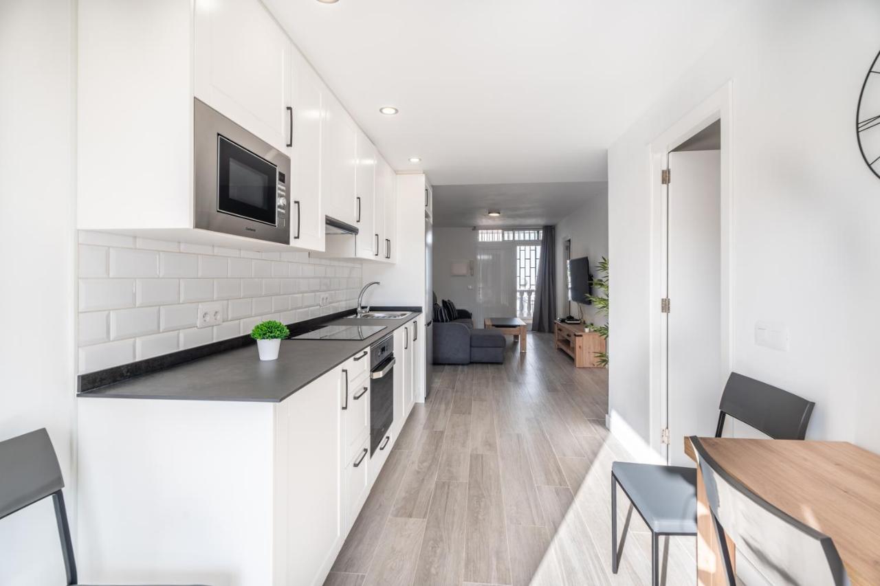 Las Rosas Sunset Apartment 阿罗纳 外观 照片